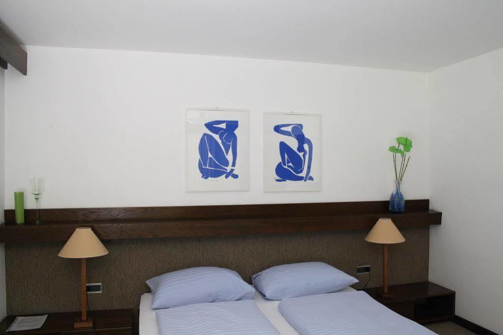 Gaestehaus Haerb Landskron Екстериор снимка