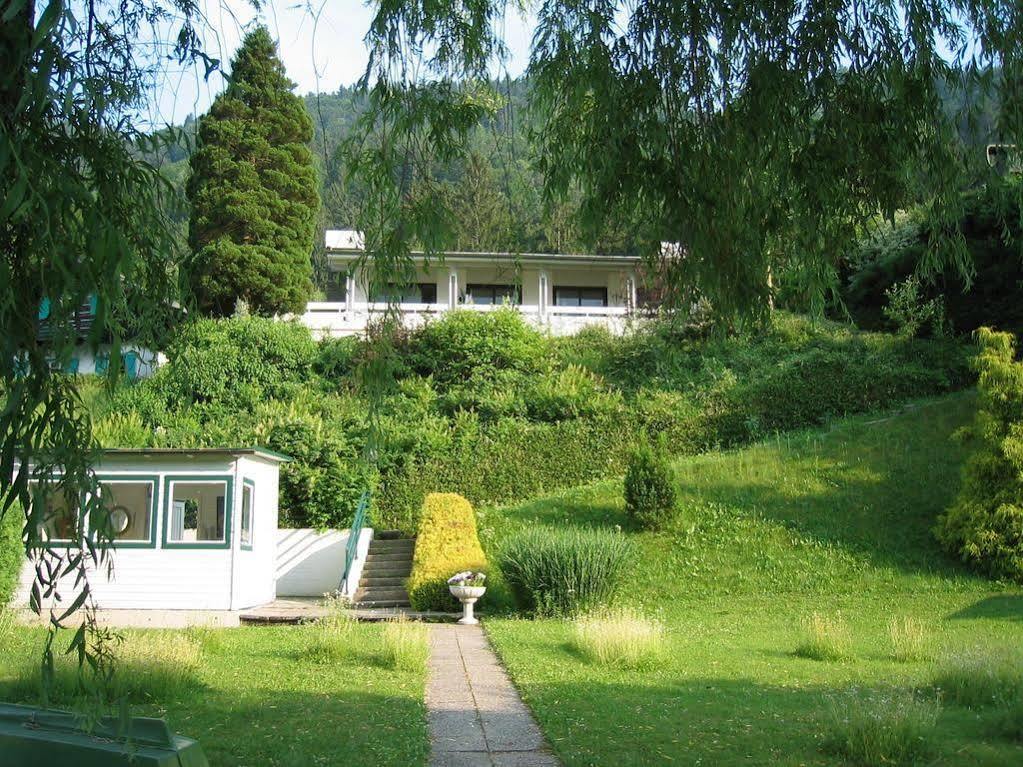 Gaestehaus Haerb Landskron Екстериор снимка